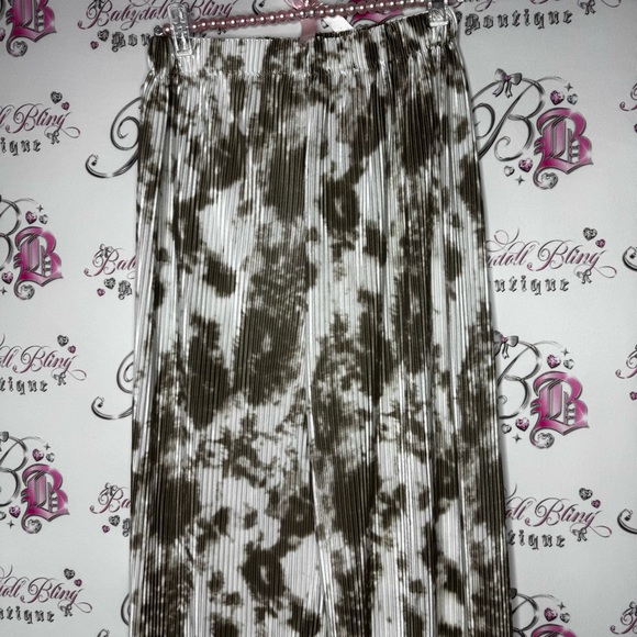 Casa Donna pants pleated tie dye white green stretchy flare leg shimmer fabric - Picture 7 of 13